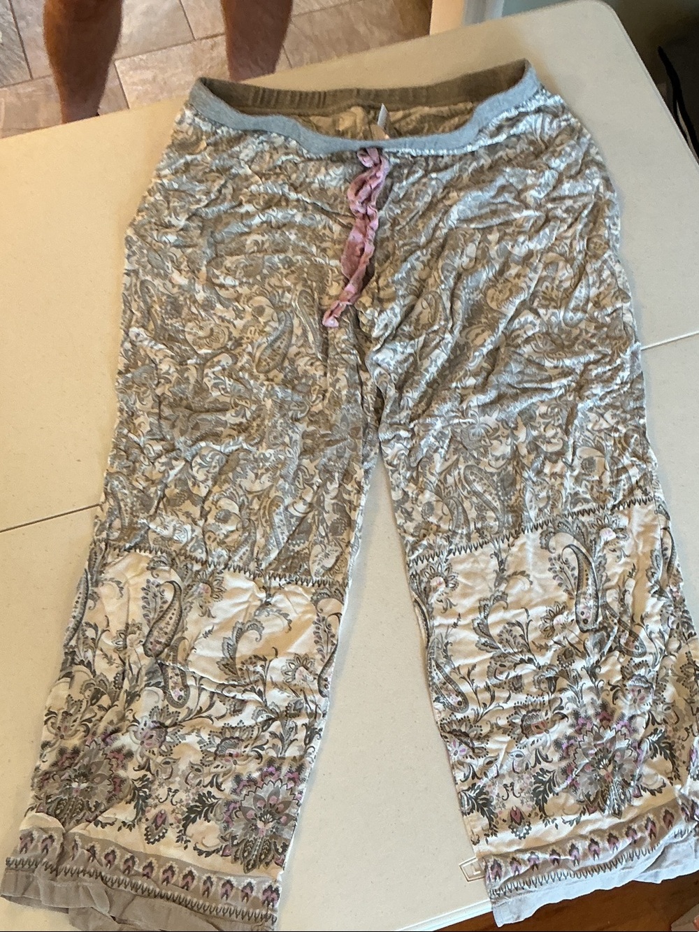 Kids Paisley Lounge Pants with Pink Drawstring